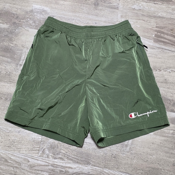 Champion Other - Champion Mens Green Nylon Warmup Shorts Mesh Lined Zip Pockets Size Small
